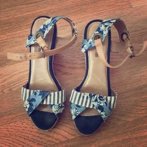 Leather/fabric Platform sandal